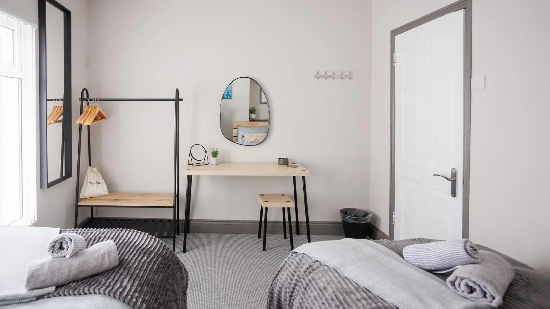 Belfast Townhouse Apartment 0*,